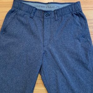 Under Armour shorts dark grey.